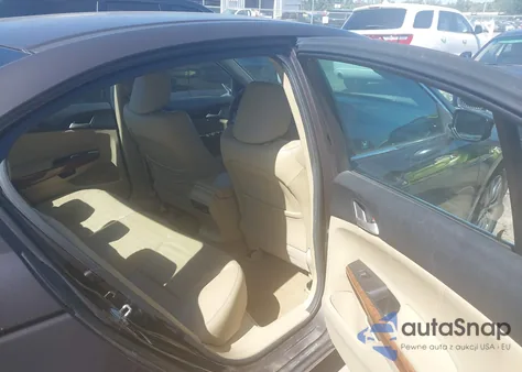 2011 Honda Accord 2.4 Ex-L z USA, uszkodzony, nr VIN 1HGCP2F84BA121775